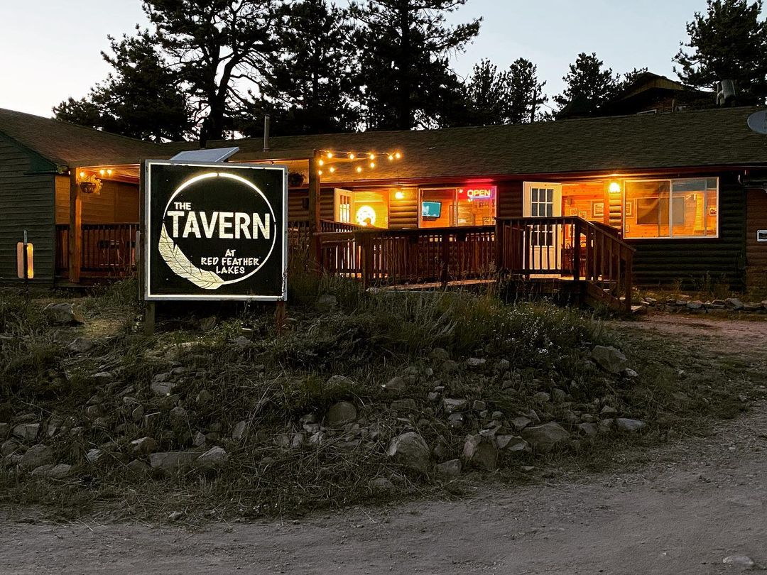 tavern-gallery-outside
