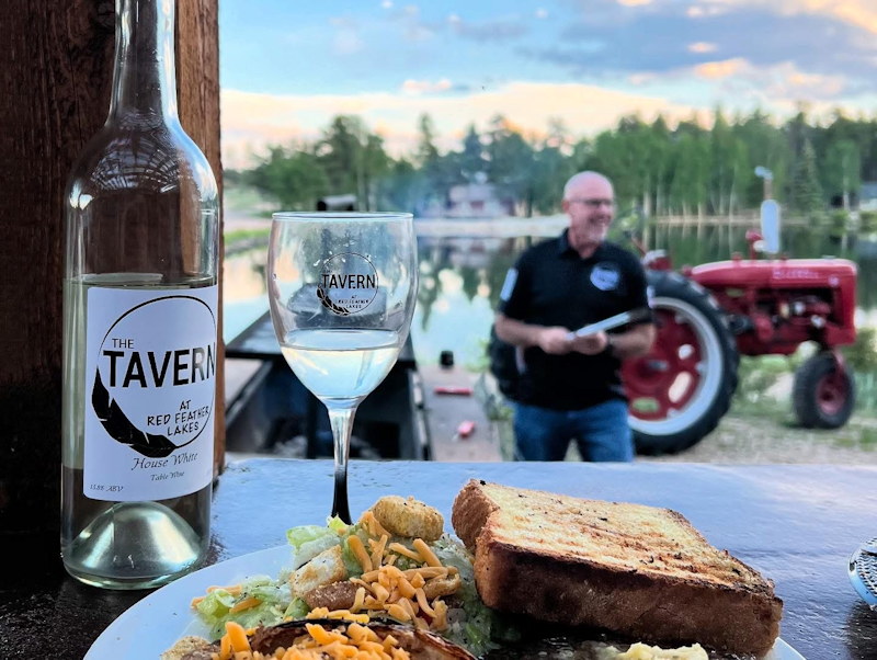 tavern-gallery-steak-night